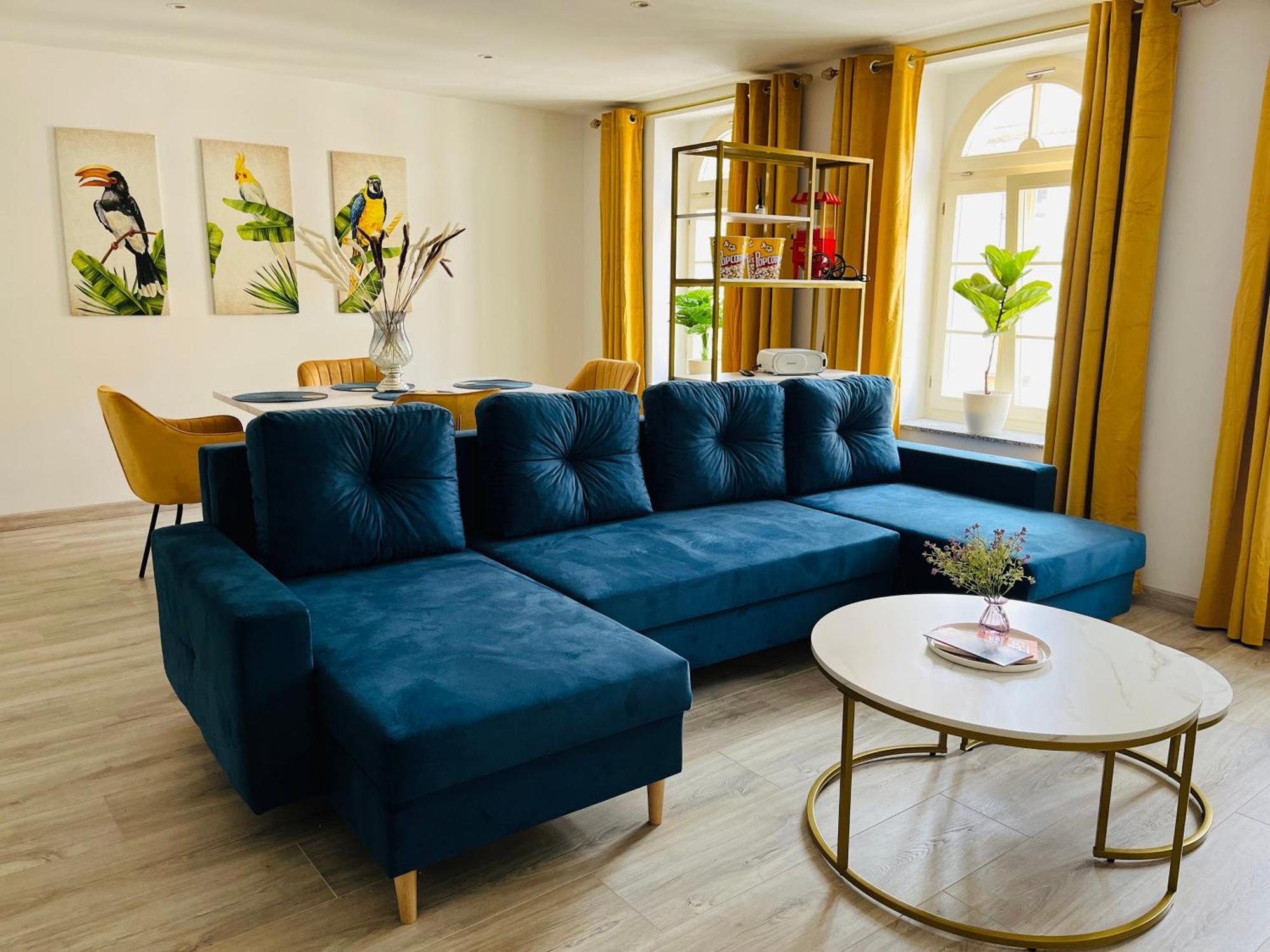 Filmap-Charmant-Modern-Zentral-Balkon-Beamer-Spieletisch غورليتز المظهر الخارجي الصورة